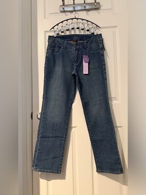 NWT JAG Rail Fit Low-Rise Slim Straight Jeans – Size 16